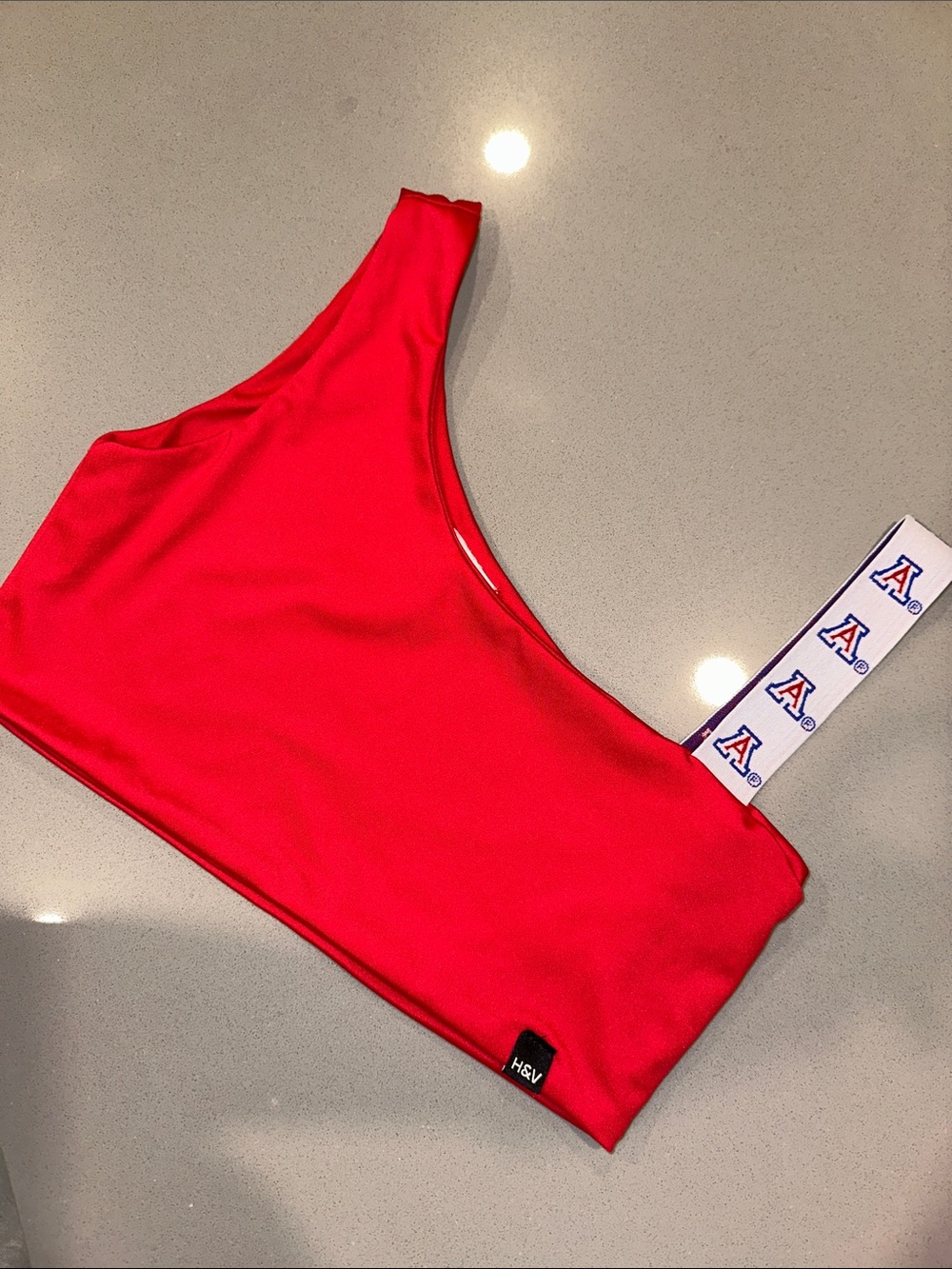 ARIZONA HYPE VICE SMALL One-Shoulder Red BRA TOP SPORTS  Logo Strap university